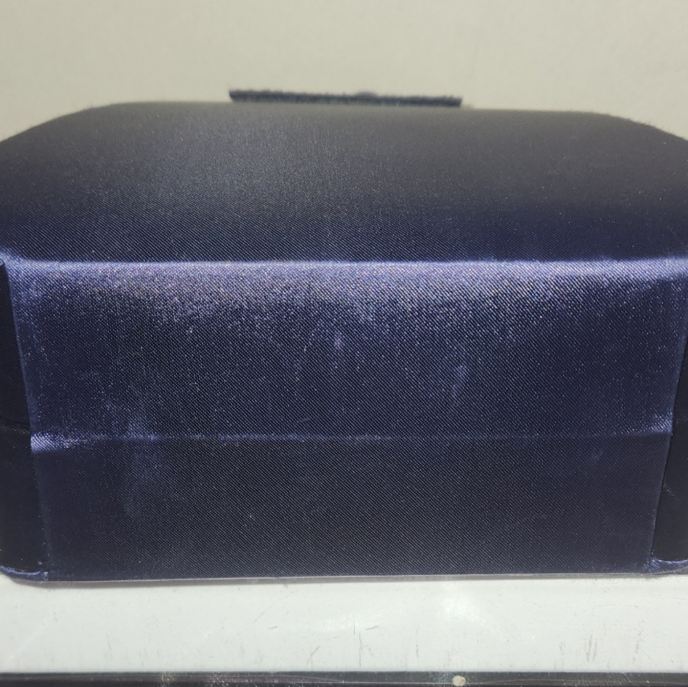 💙 Vintage Blue Satin Evening Bag —"Another Y&S Original" - Picture 6 of 6
